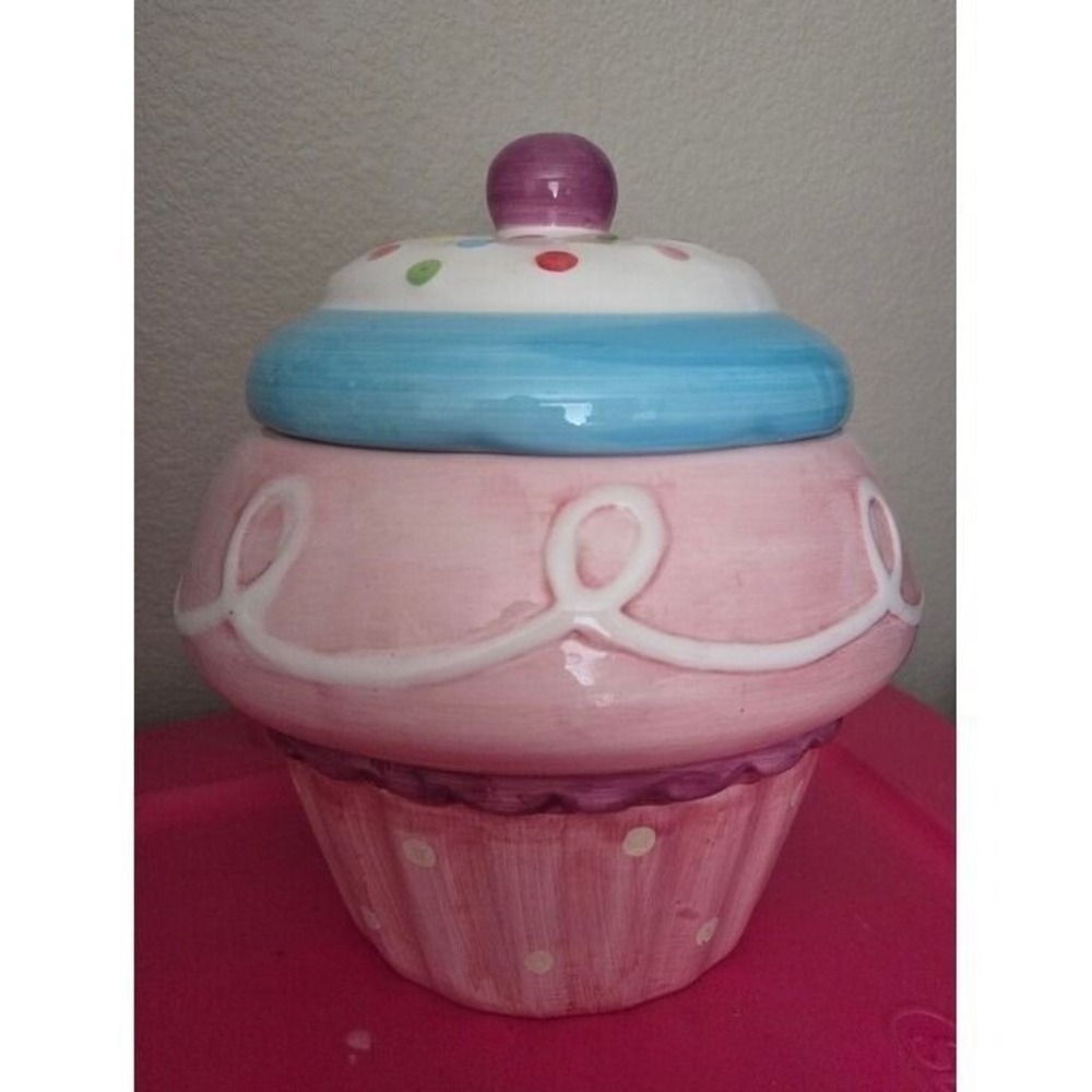Giant Pink Cupcake Ceramic Cookie Jar With Sprinkles - Picture 6 of 8